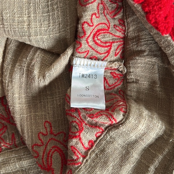 THML Sleeveless Gauze Embroidered Top Size Small - Picture 8 of 8